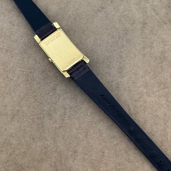 1990's reissue of the1930's Gruen Curvex Watch - Picture 7 of 9